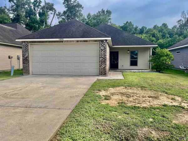 $1,700 | 10836 Field Pointe Drive, Denham Springs, LA 70726
