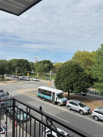 $426,000 | 49-10 111th Street, Unit 3A | South Corona