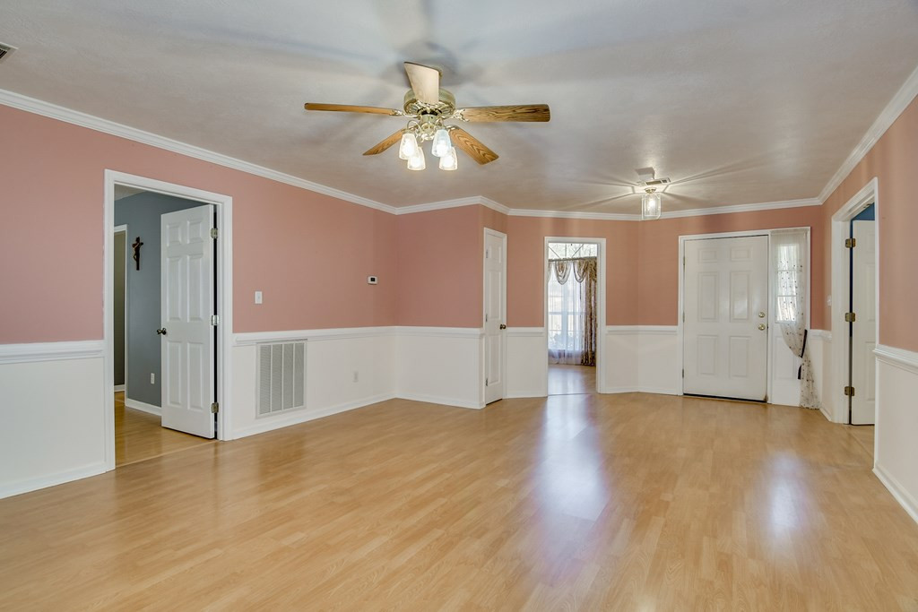 725 Kingston Road Grovetown, GA 30813 - Photo 7 of 34