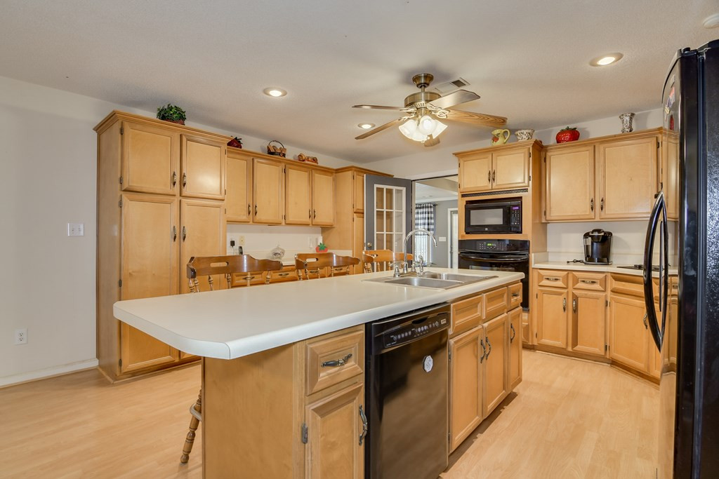 725 Kingston Road Grovetown, GA 30813 - Photo 9 of 34