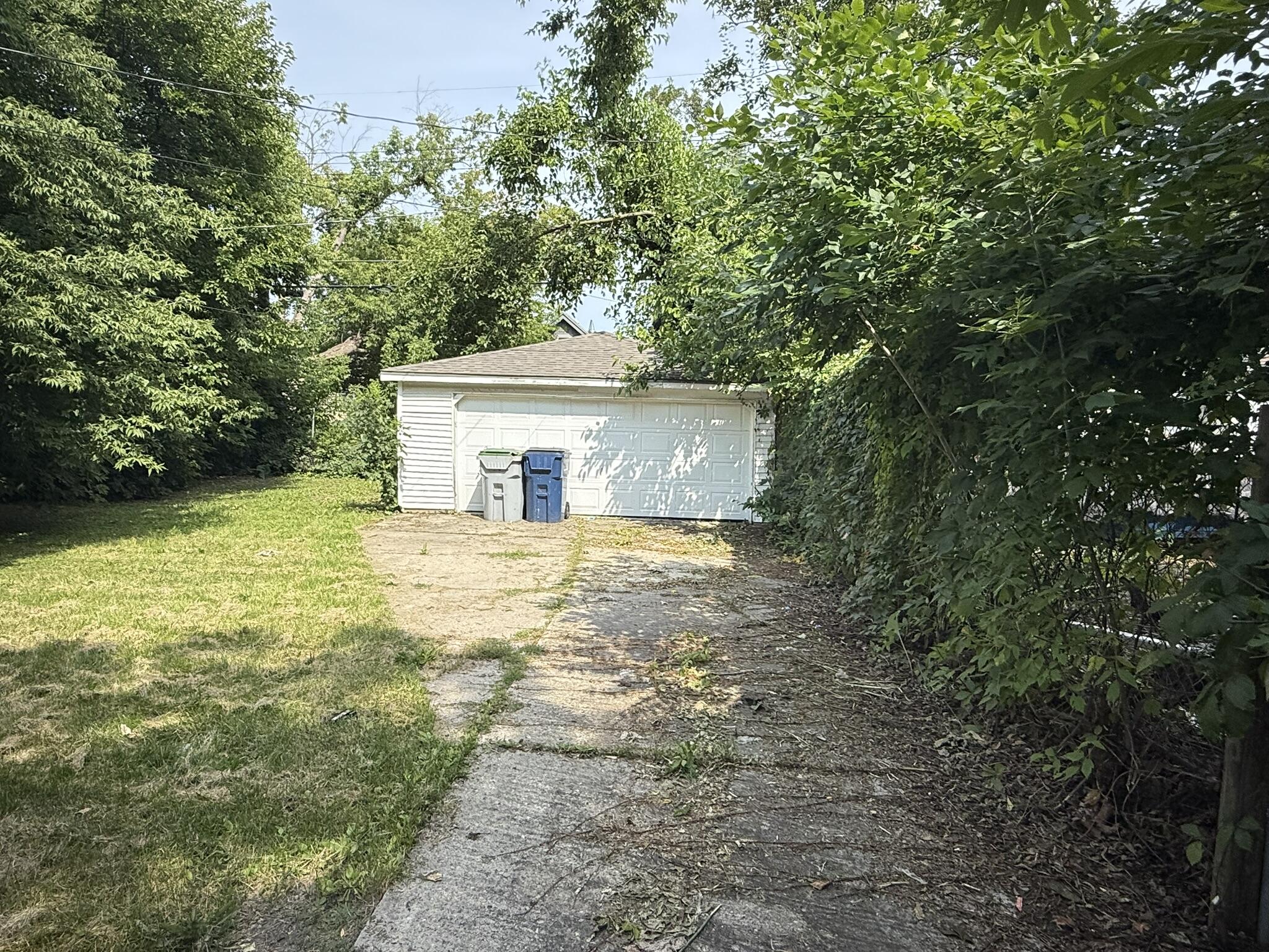 4744 North 49th Street Milwaukee, WI 53218 - Photo 9 of 10 IMG_8609