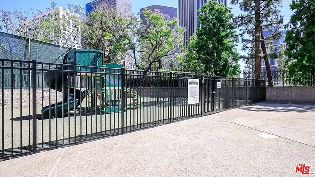 $4,000 | 800 West 1st Street, Unit 2110, Los Angeles, CA 90012