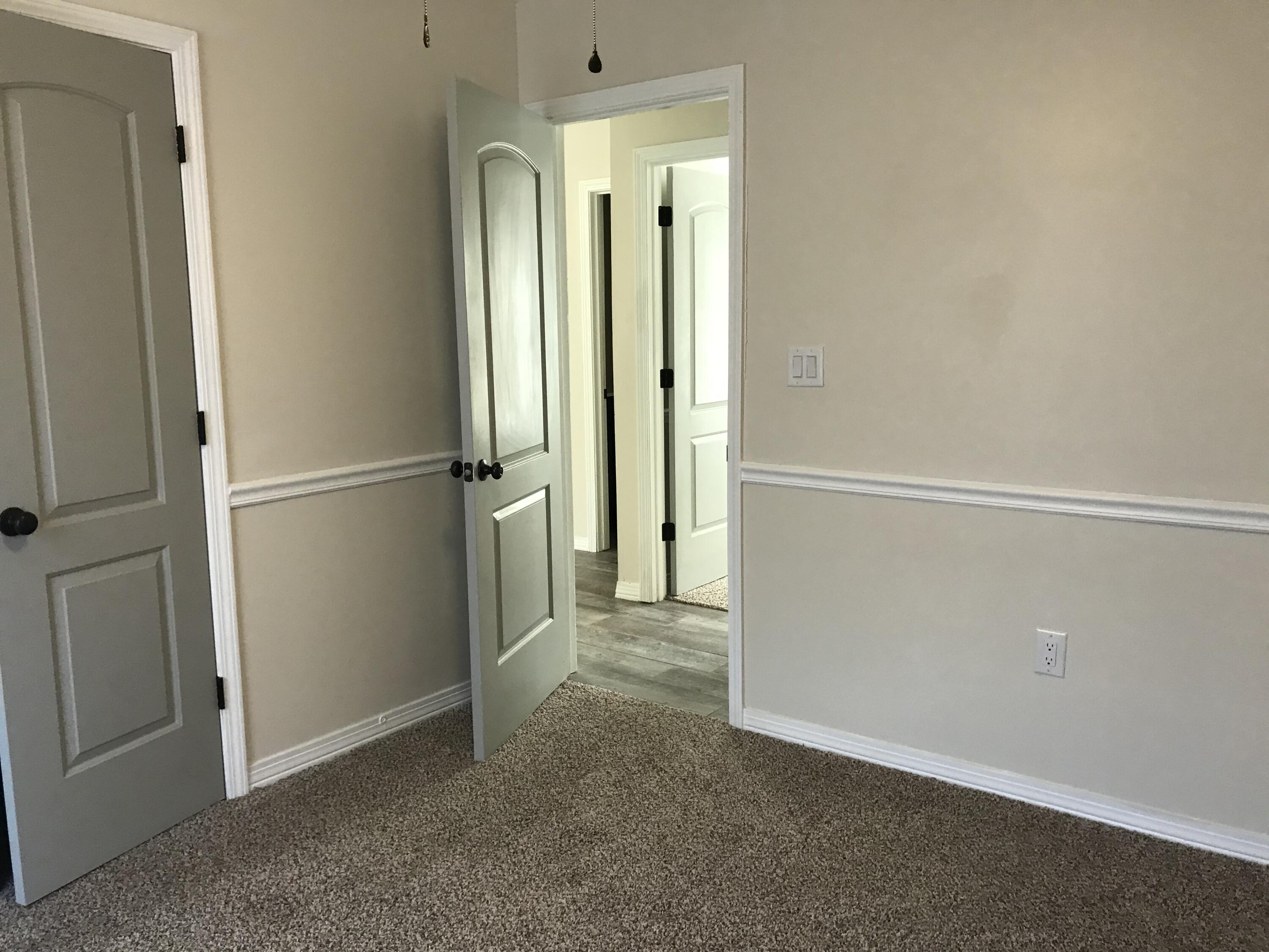 113 Oak Terrace Drive Crestview, FL 32539 - Photo 14 of 21 an empty room with closet