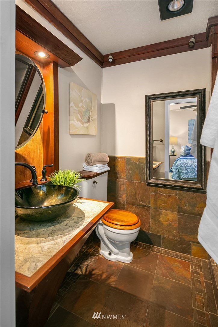 3324 Northeast 9th Street Renton, WA 98056 - Photo 14 of 29