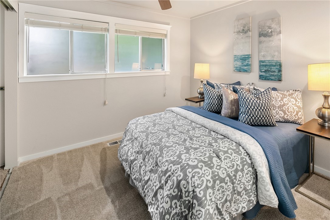 3324 Northeast 9th Street Renton, WA 98056 - Photo 16 of 29
