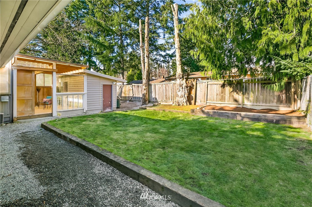 3324 Northeast 9th Street Renton, WA 98056 - Photo 27 of 29