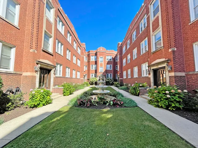 $175,000 | 1348 West Estes Avenue, Unit 3S, Chicago, IL 60626