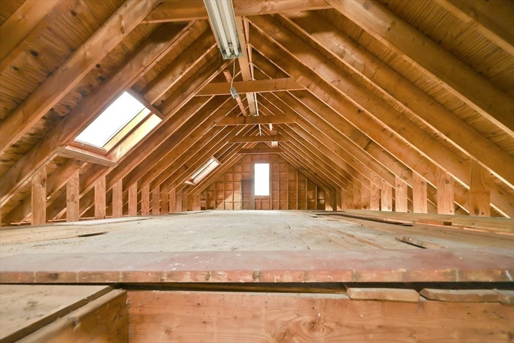 21 South Bradford Road Hingham, MA 02043 - Photo 25 of 37