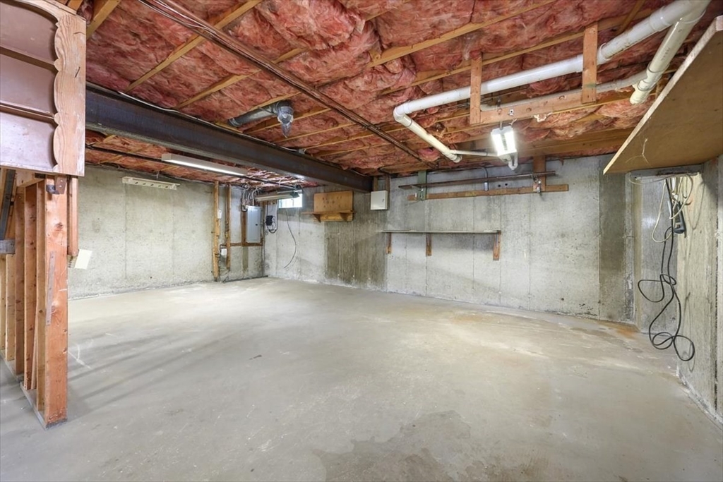 21 South Bradford Road Hingham, MA 02043 - Photo 27 of 37