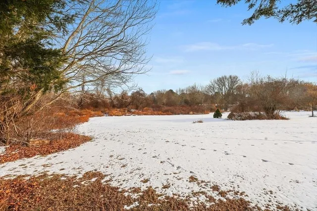 $899,900 | 21 South Bradford Road, Hingham, MA 02043