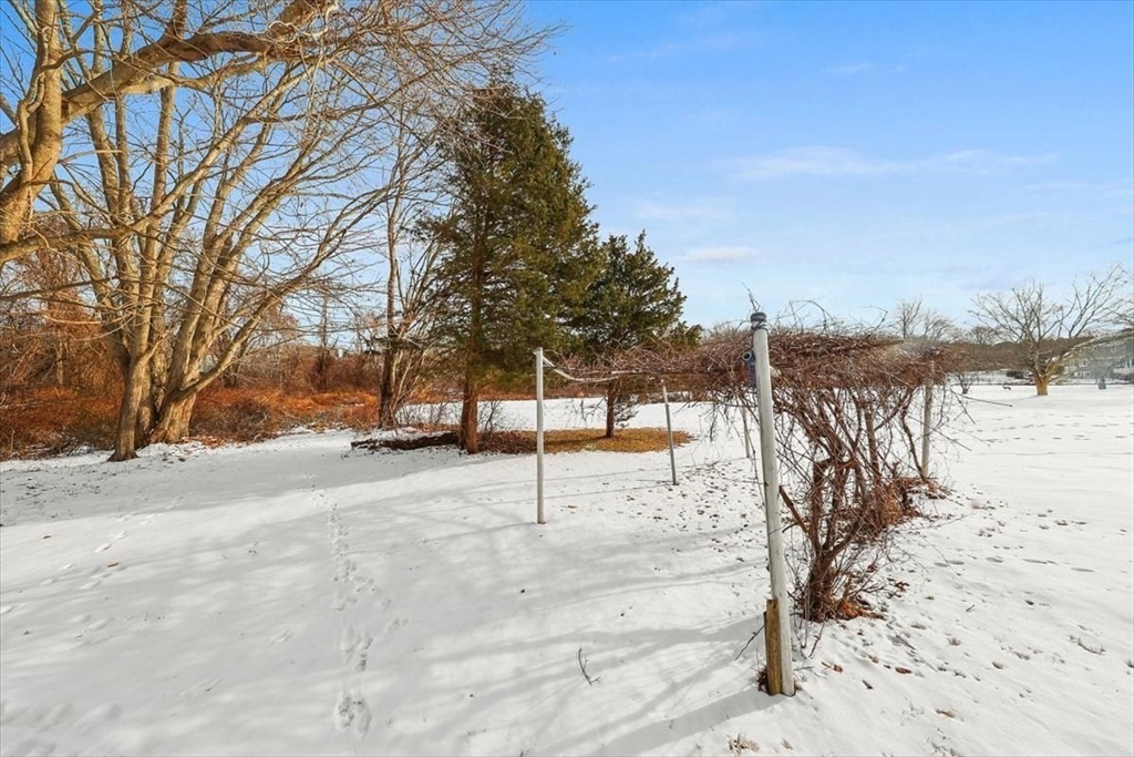 21 South Bradford Road Hingham, MA 02043 - Photo 32 of 37