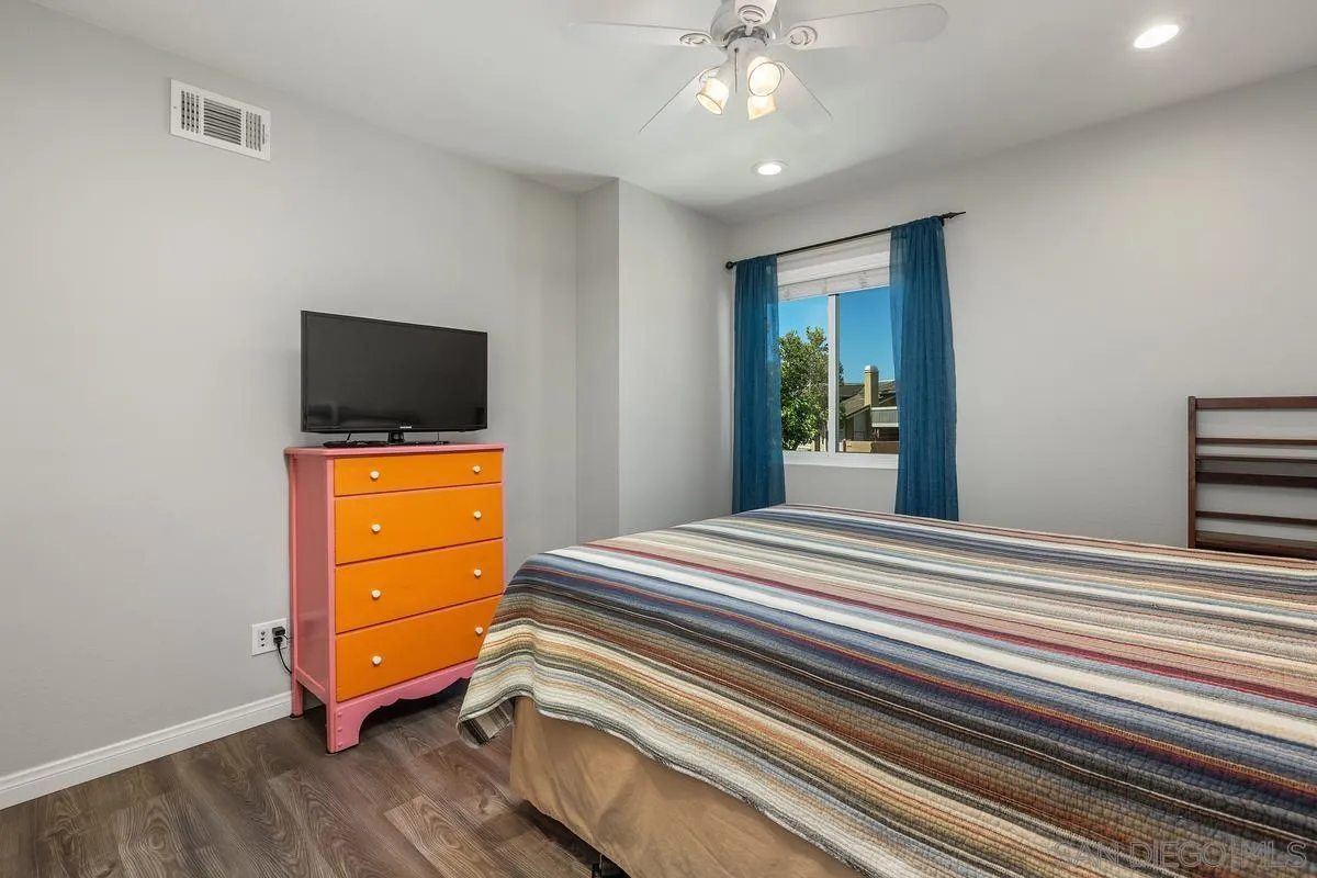 17533 Fairlie Road Rancho Bernardo, CA 92128 - Photo 27 of 46