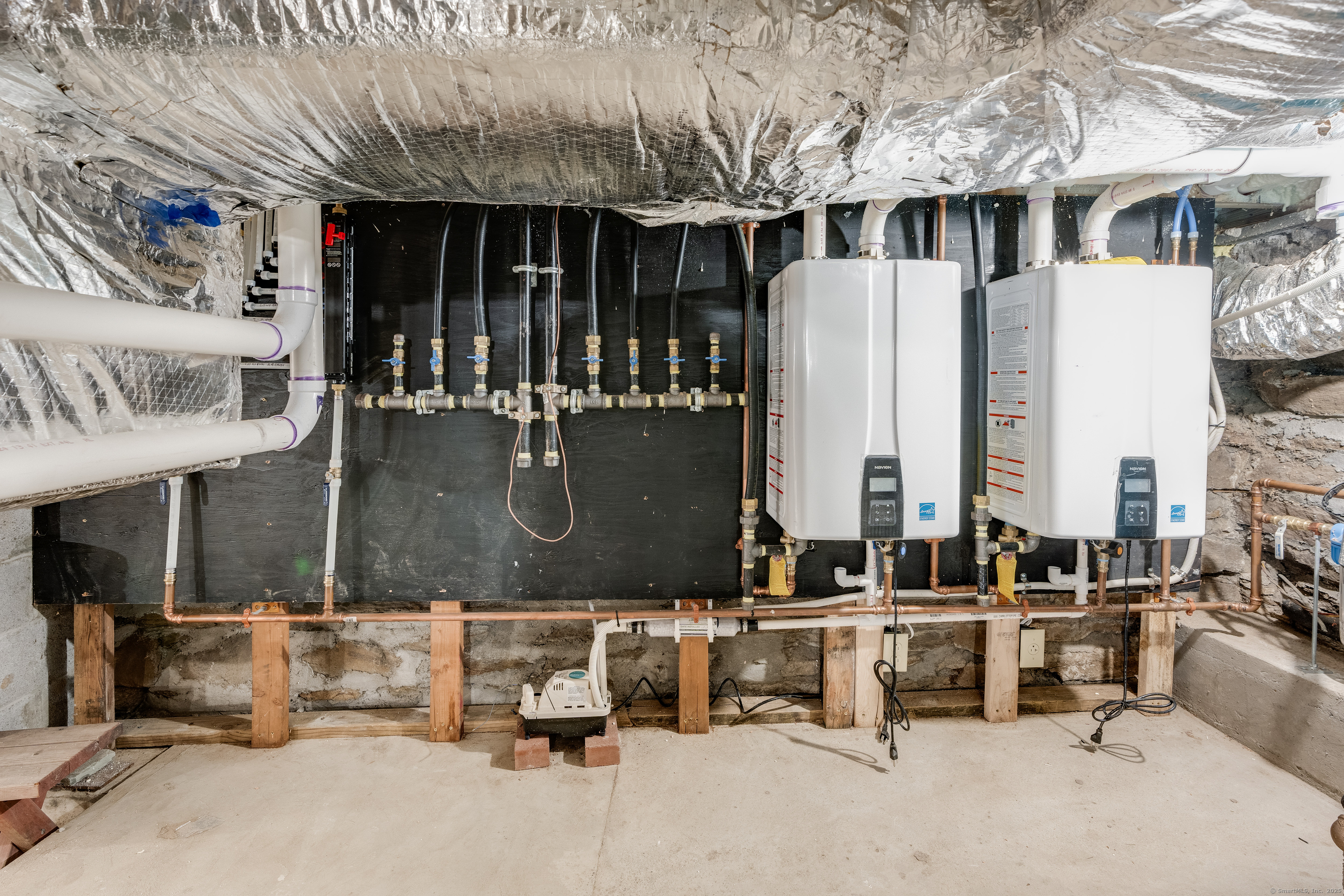 60 Goose Hill Road Chester, CT 06412 - Photo 31 of 35 a front view of a house with outdoor seating