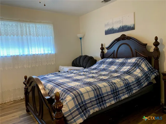 $424,900 | 769 County Road 4804, Copperas Cove, TX 76522