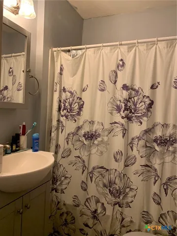 $424,900 | 769 County Road 4804, Copperas Cove, TX 76522