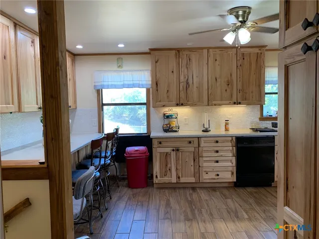 $424,900 | 769 County Road 4804, Copperas Cove, TX 76522