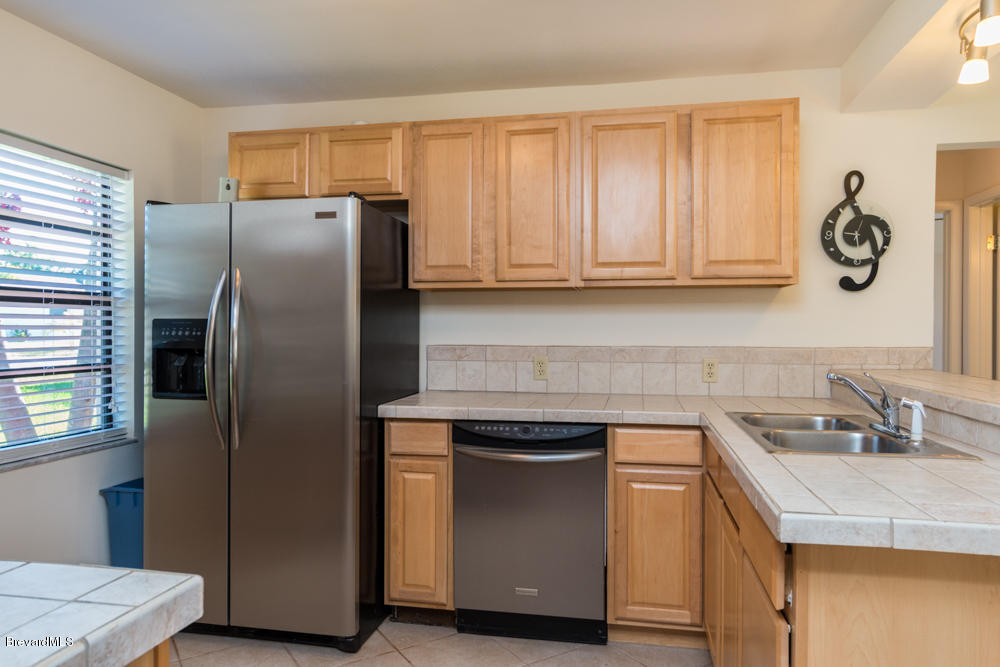 142 Atlantic Avenue Indialantic, FL 32903 - Photo 6 of 17 6