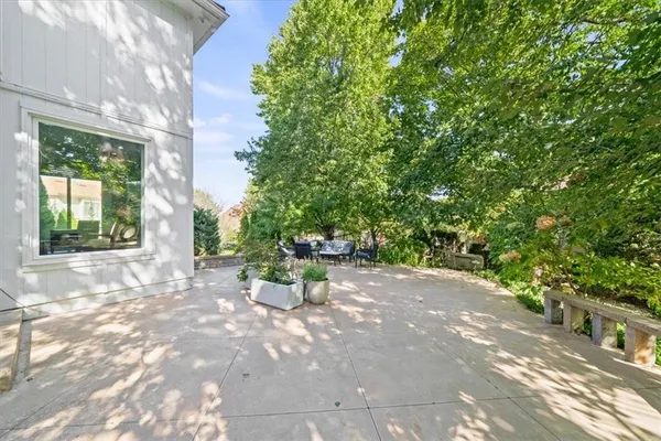 $880,000 | 12711 Woodson Street, Overland Park, KS 66209