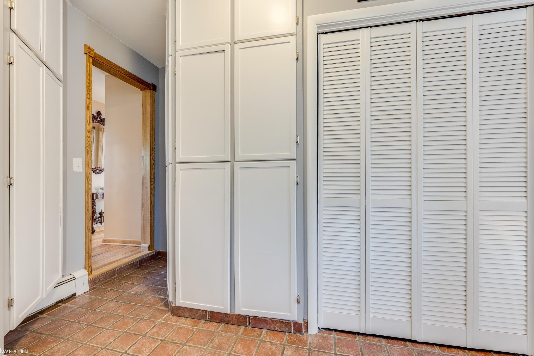 8315 Lakeshore Road Lexington, MI 48450 - Photo 22 of 37