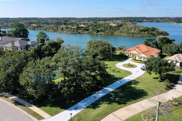 $650,000 | 10 Heron Drive, Palm Coast, FL 32137