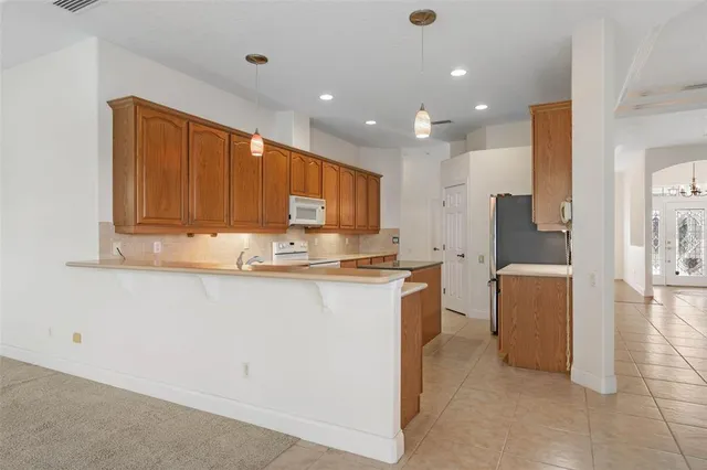 $650,000 | 10 Heron Drive, Palm Coast, FL 32137