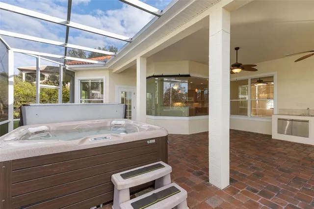 $650,000 | 10 Heron Drive, Palm Coast, FL 32137