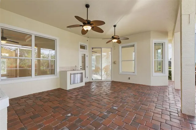 $650,000 | 10 Heron Drive, Palm Coast, FL 32137