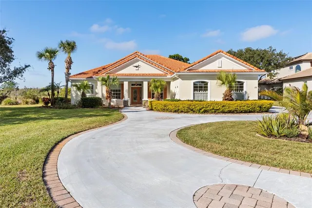 $650,000 | 10 Heron Drive, Palm Coast, FL 32137