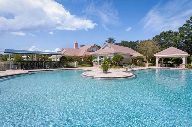 $650,000 | 10 Heron Drive, Palm Coast, FL 32137