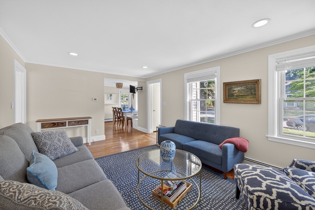9 Milton Road Barrington, RI 02806 - Photo 20 of 42