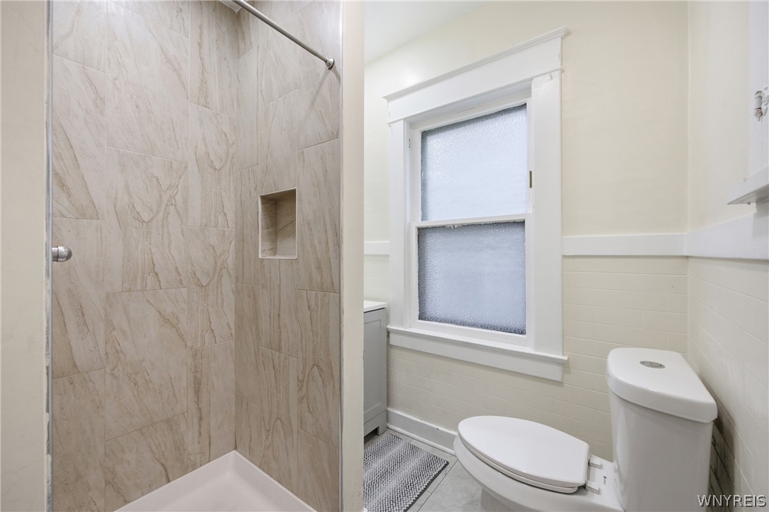 95 Custer Street Buffalo, NY 14214 - Photo 18 of 43