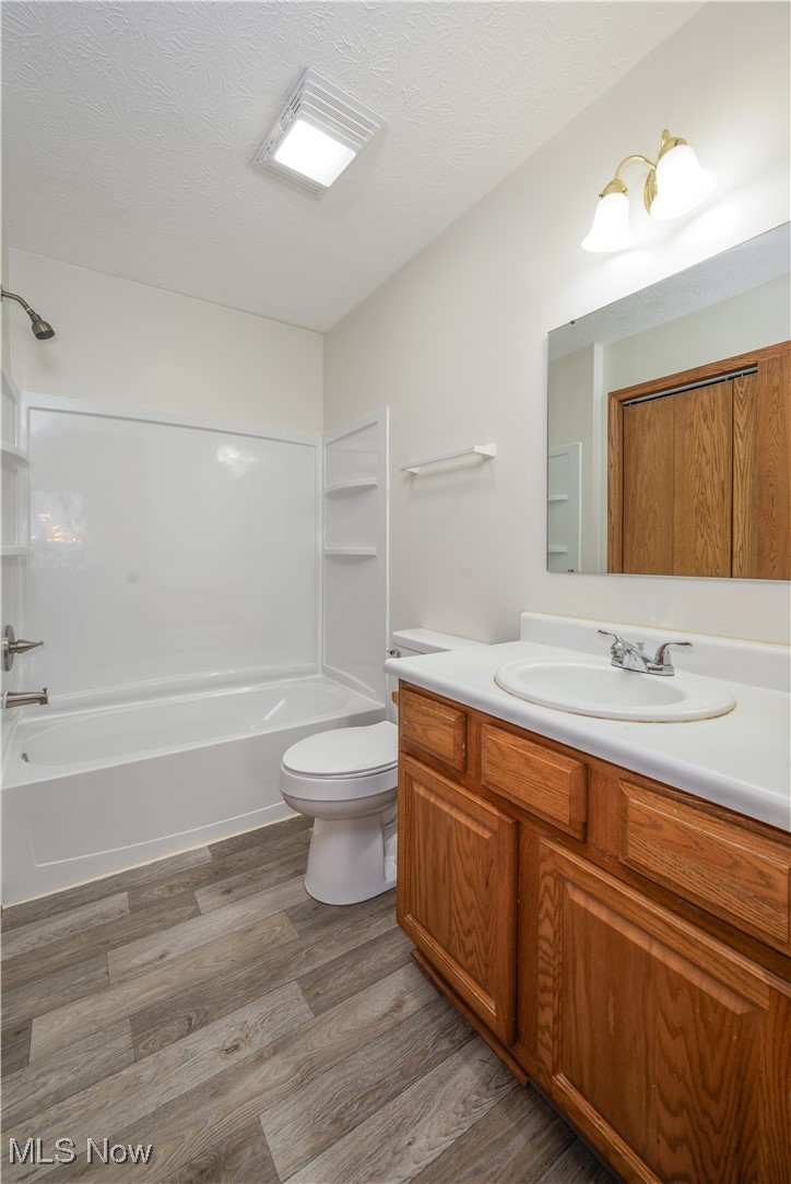 2811 Canton Road Uniontown, OH 44685 - Photo 32 of 35 Full bathroom 2nd floor with laundry area (not shown)