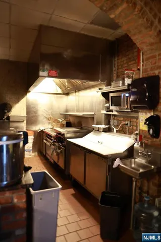 $820,000 | 237 Haledon Avenue, Haledon, NJ 07508