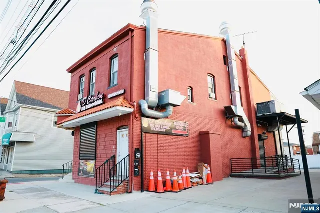 $820,000 | 237 Haledon Avenue, Haledon, NJ 07508