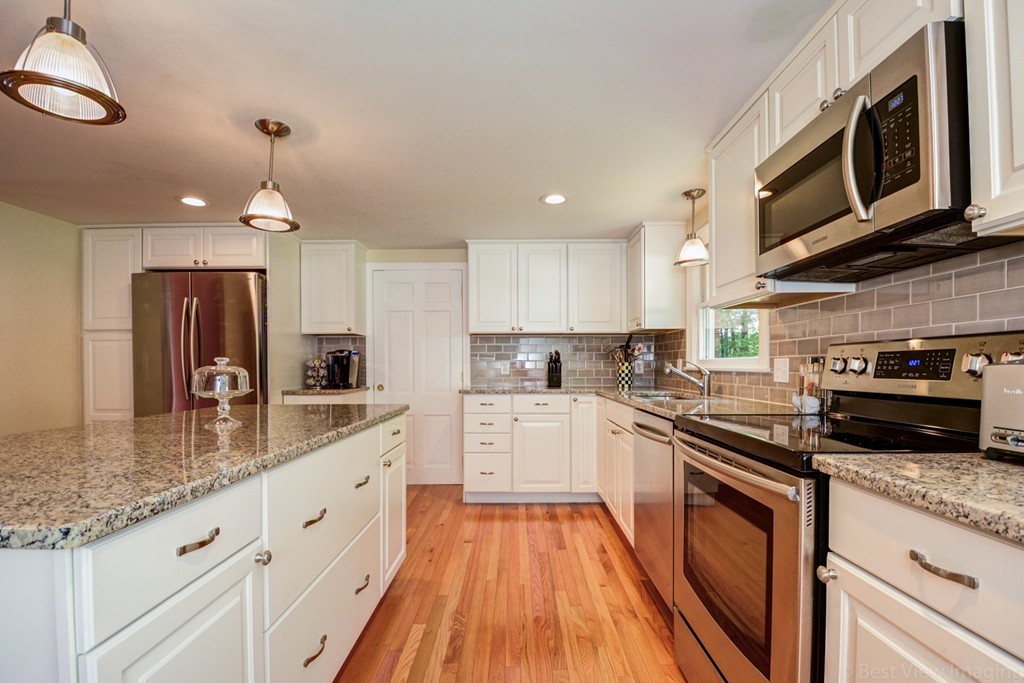 80 Spectacle Pond Road Littleton, MA 01460 - Photo 4 of 30 Gallery Image 4