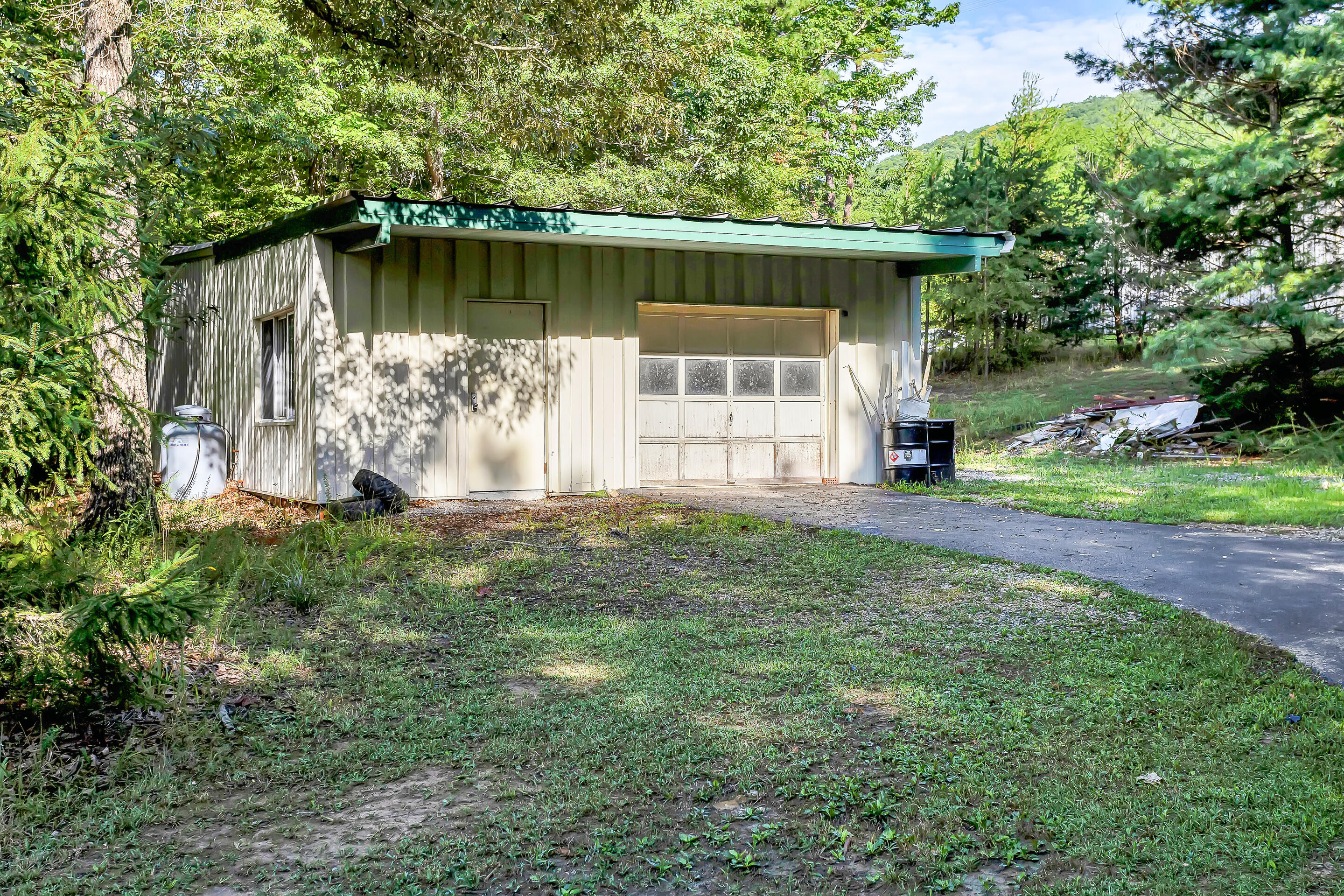 2224 Timberview Road Roanoke, VA 24019 - Photo 38 of 42 38_2224_Timberview_rd_38_mls