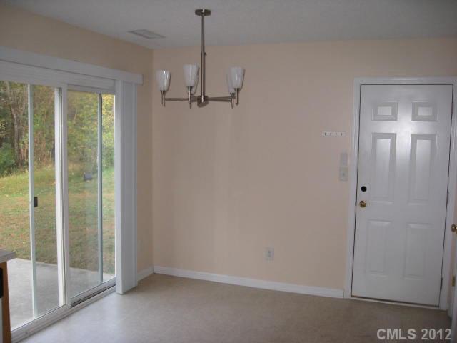 1610 Summit Ridge Lane Kannapolis, NC 28083 - Photo 4 of 13 Gallery Image 4
