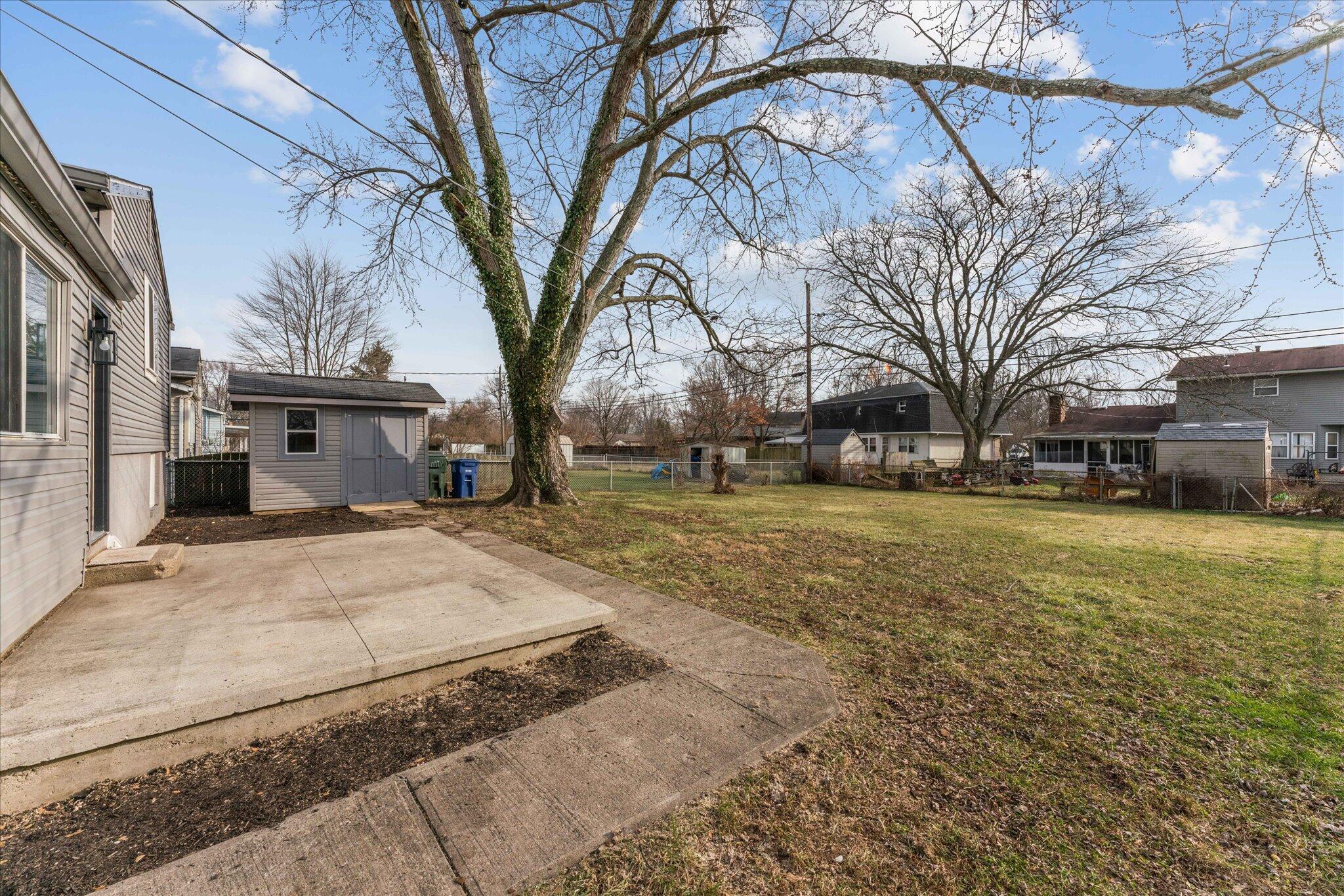 2149 Brookfield Road Columbus, OH 43229 - Photo 35 of 41 04-DSC04072