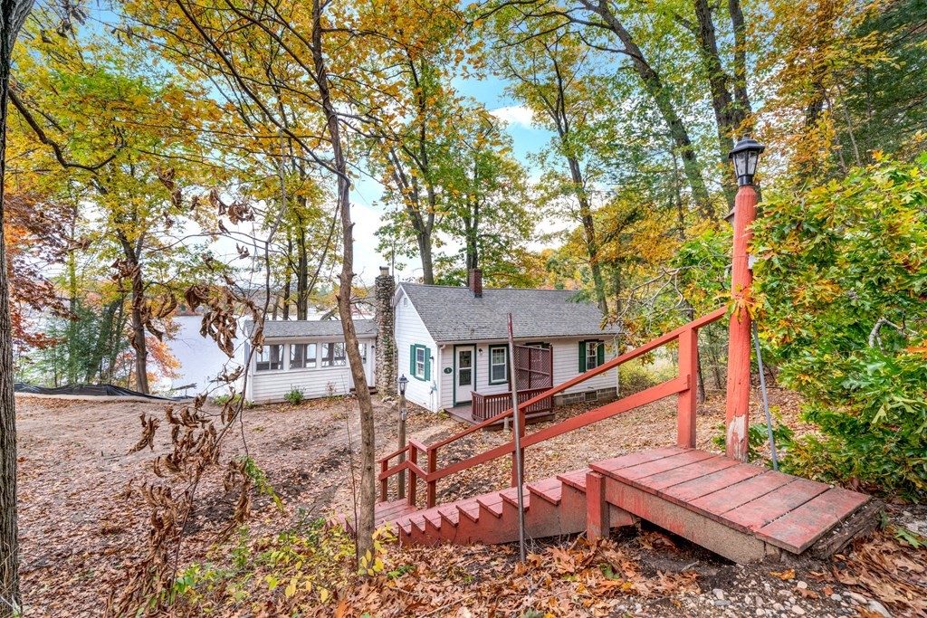 5 Hillcrest Road Wrentham, MA 02093 - Photo 3 of 19 Gallery Image 3