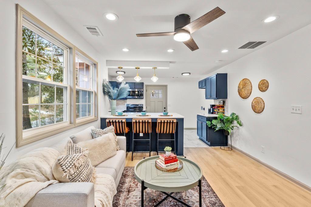 2608 Barge Road Southwest Atlanta, GA 30331 - Photo 7 of 24