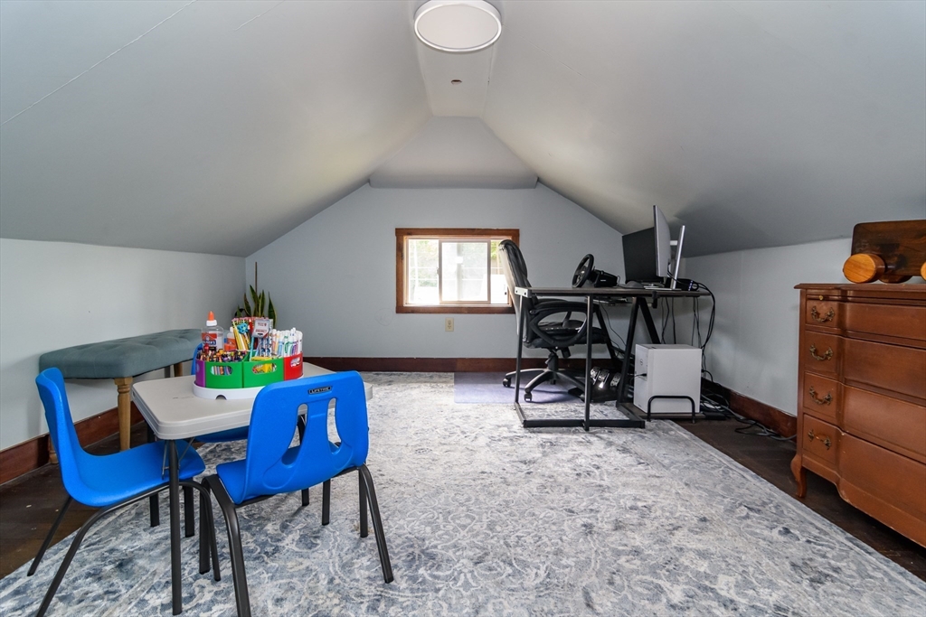 18 Hammond Road Natick, MA 01760 - Photo 18 of 23