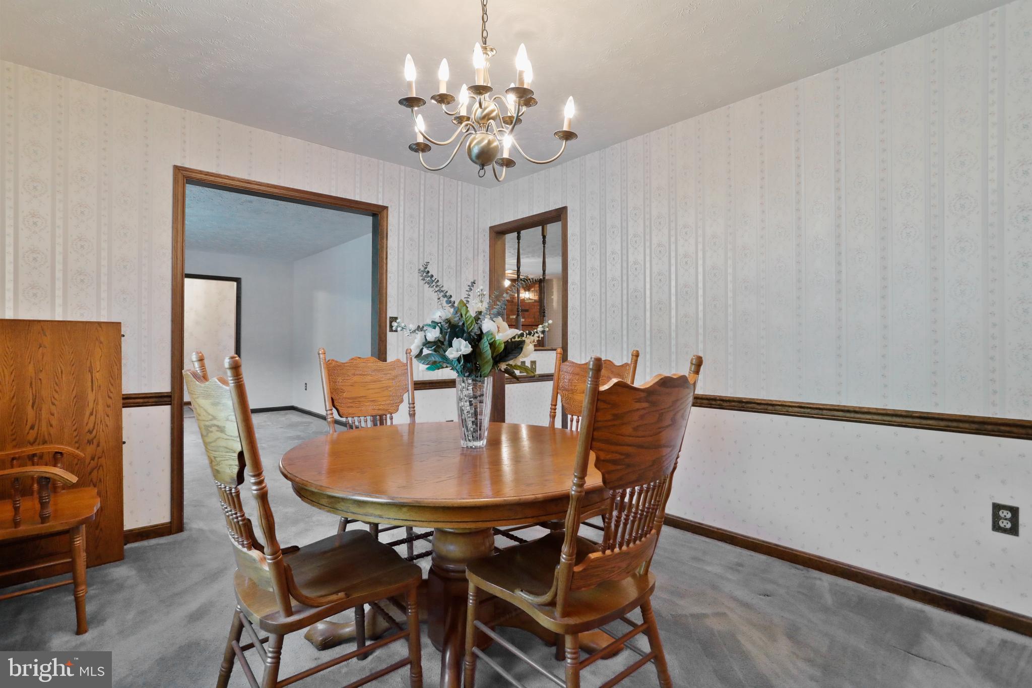 144 Gloucester Road Front Royal, VA 22630 - Photo 10 of 58 Dining Room
