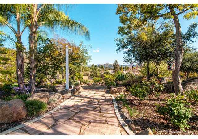 15396 Broad Oaks Road El Cajon, CA 92021 - Photo 22 of 25 GORGEOUS MATURE TROPICAL LANDSCAPING THROUGHOUT.