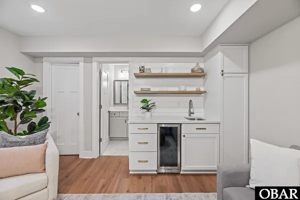 $739,997 | 527 West Eden Street, Kill Devil Hills, NC 27948