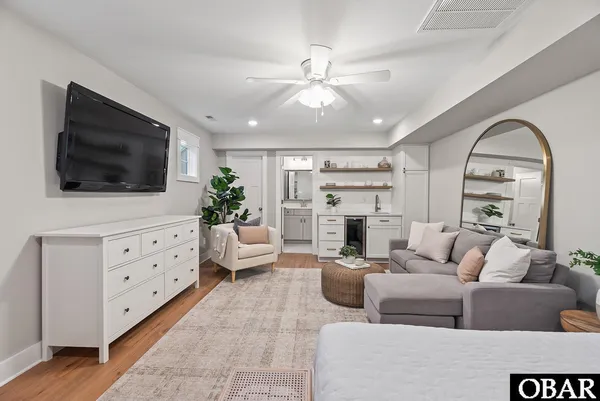 $739,997 | 527 West Eden Street, Kill Devil Hills, NC 27948