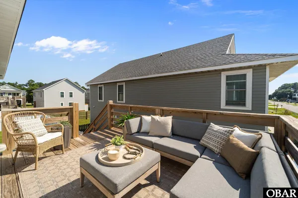 $739,997 | 527 West Eden Street, Kill Devil Hills, NC 27948