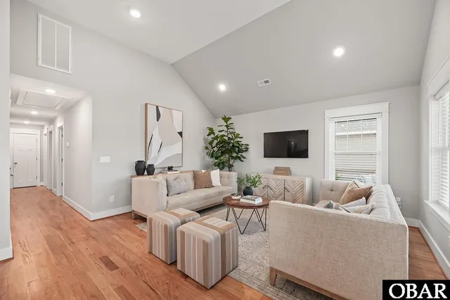 $750,000 | 527 West Eden Street, Kill Devil Hills, NC 27948