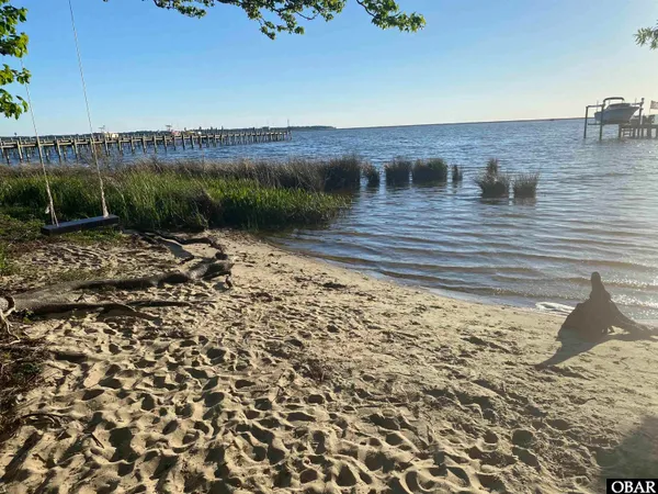 $739,997 | 527 West Eden Street, Kill Devil Hills, NC 27948