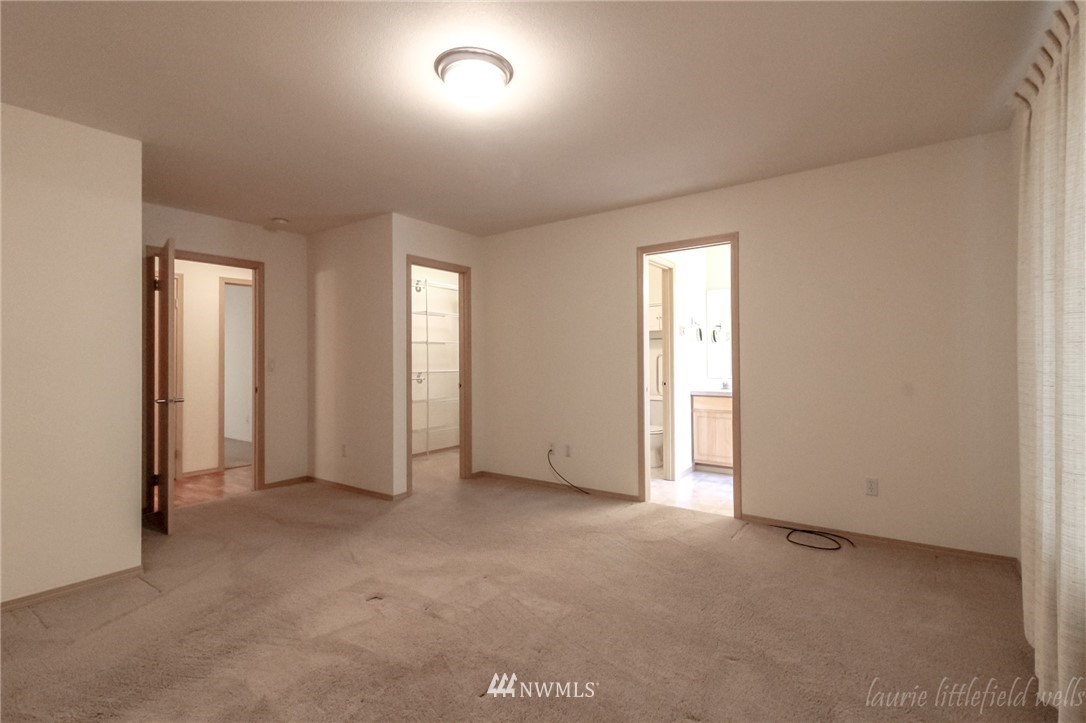 8831 Eagle Point Loop Road Southwest Lakewood, WA 98498 - Photo 17 of 25