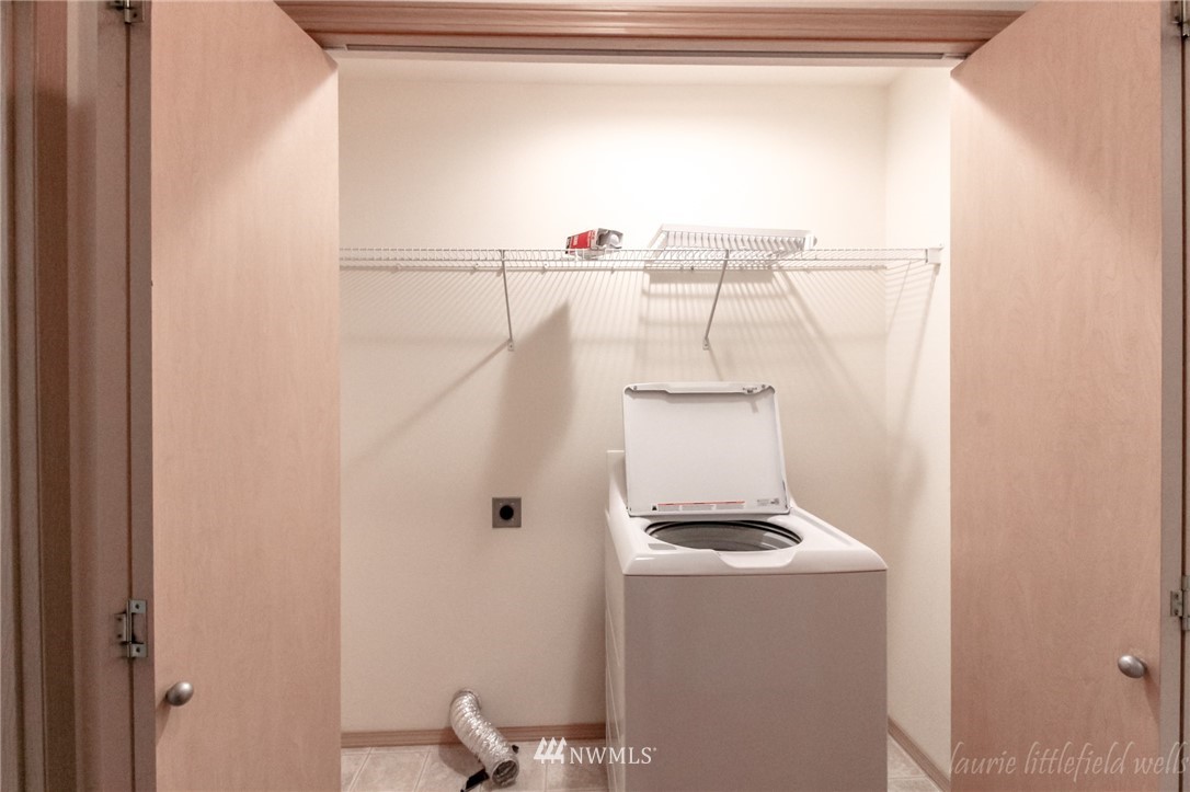 8831 Eagle Point Loop Road Southwest Lakewood, WA 98498 - Photo 19 of 25